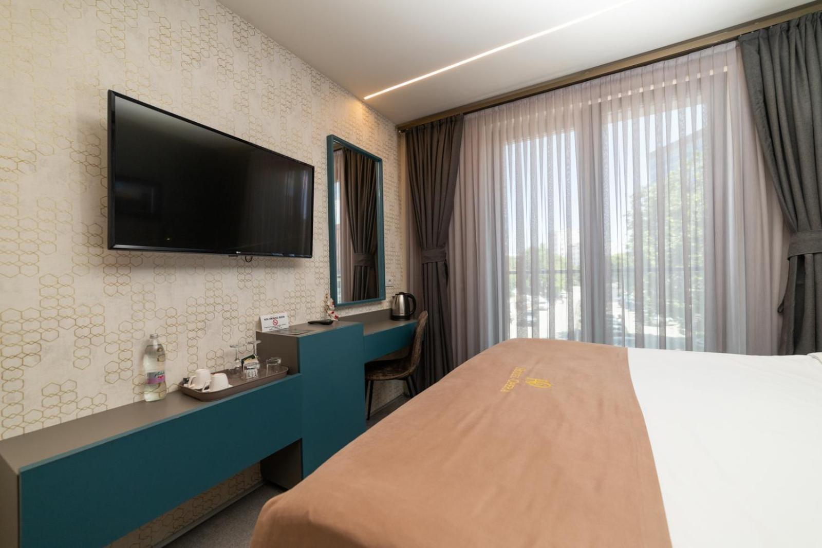 Hotel Opera Priština Exteriér fotografie