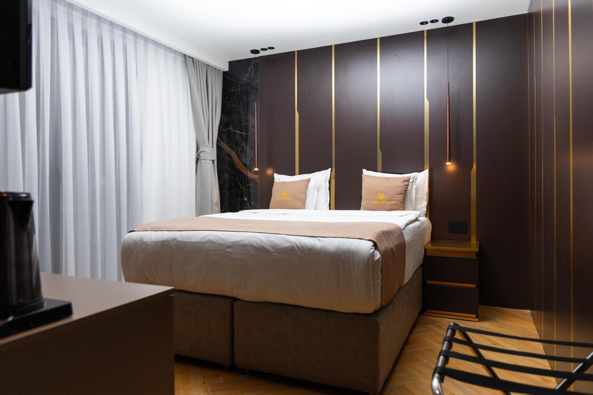 Hotel Opera Priština Exteriér fotografie