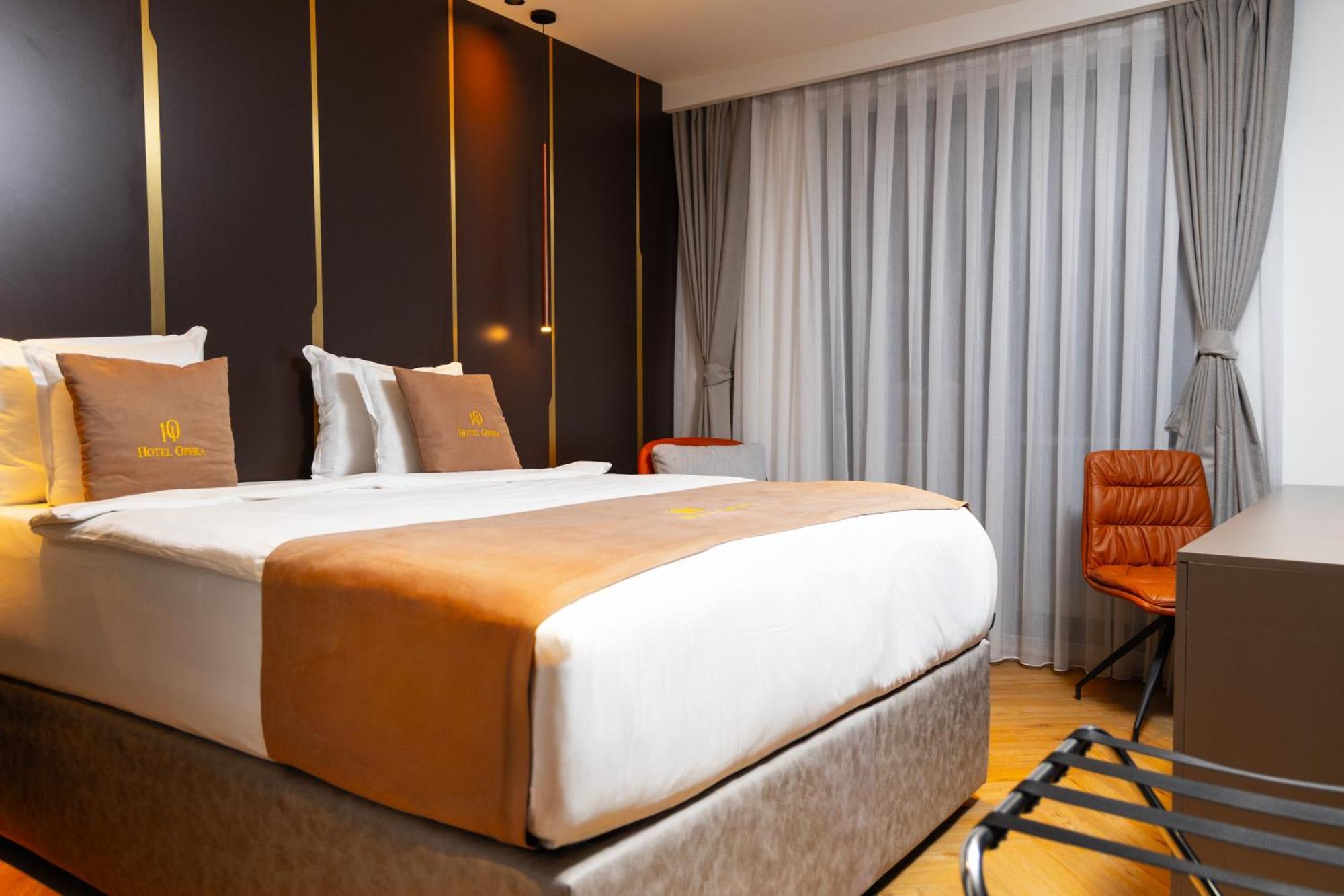Hotel Opera Priština Exteriér fotografie